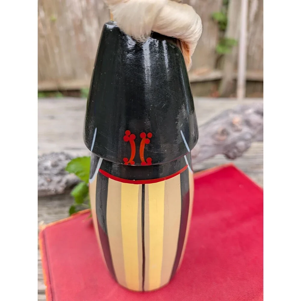 Vintage Hand Painted Wood Russian Peg Doll, Made In Estonia